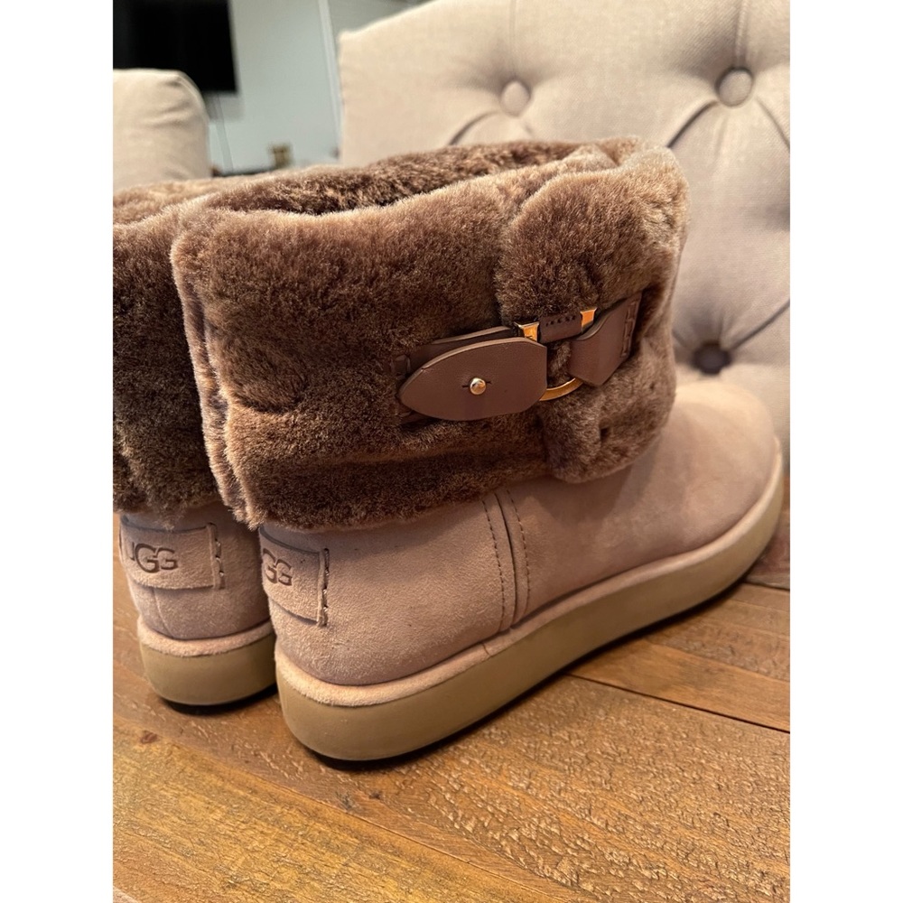Uggs short booties 7 classic Berg mini - Picture 3 of 7